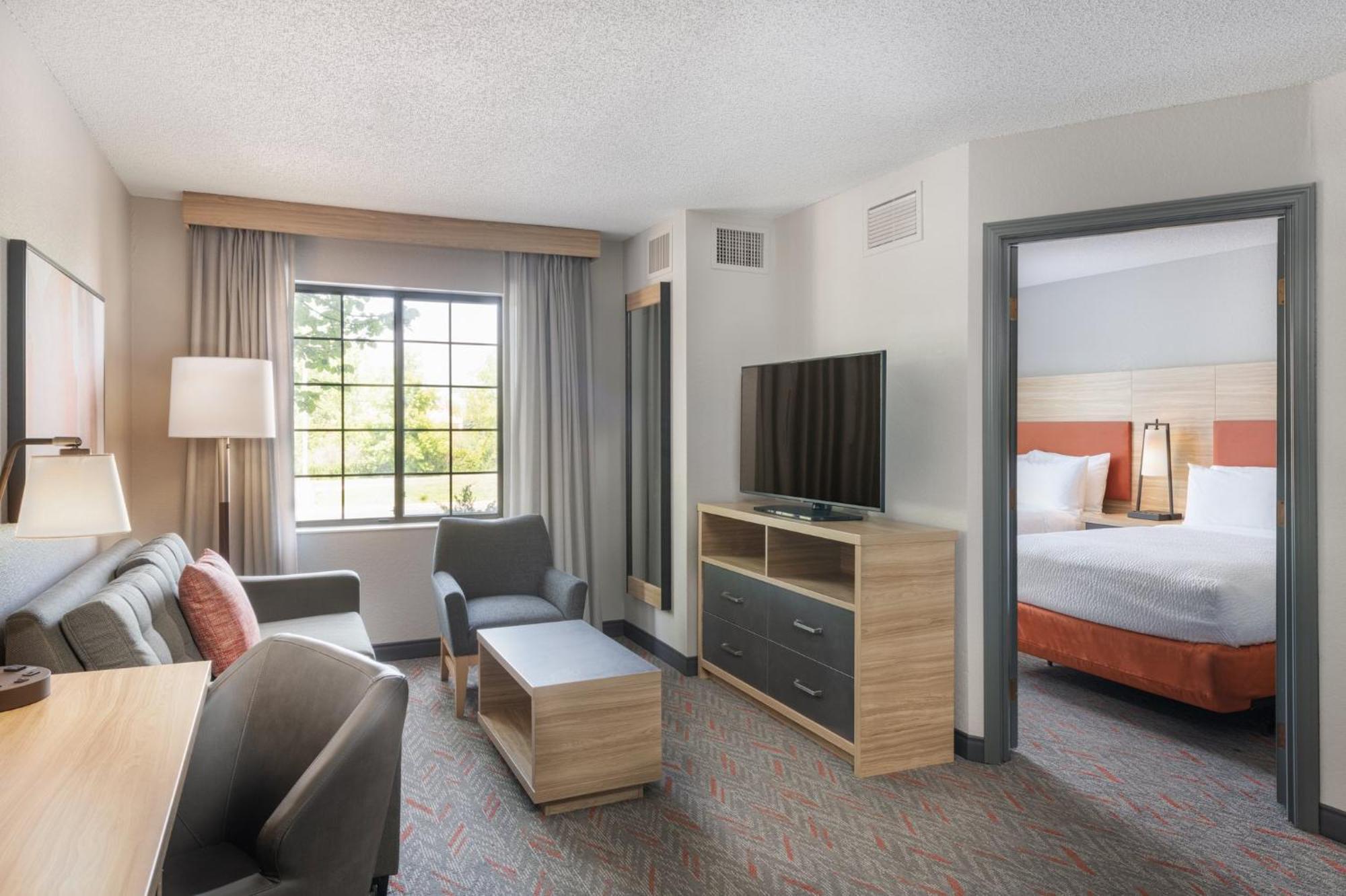 Candlewood Suites Eagan - Mall Of America Area By Ihg Екстериор снимка