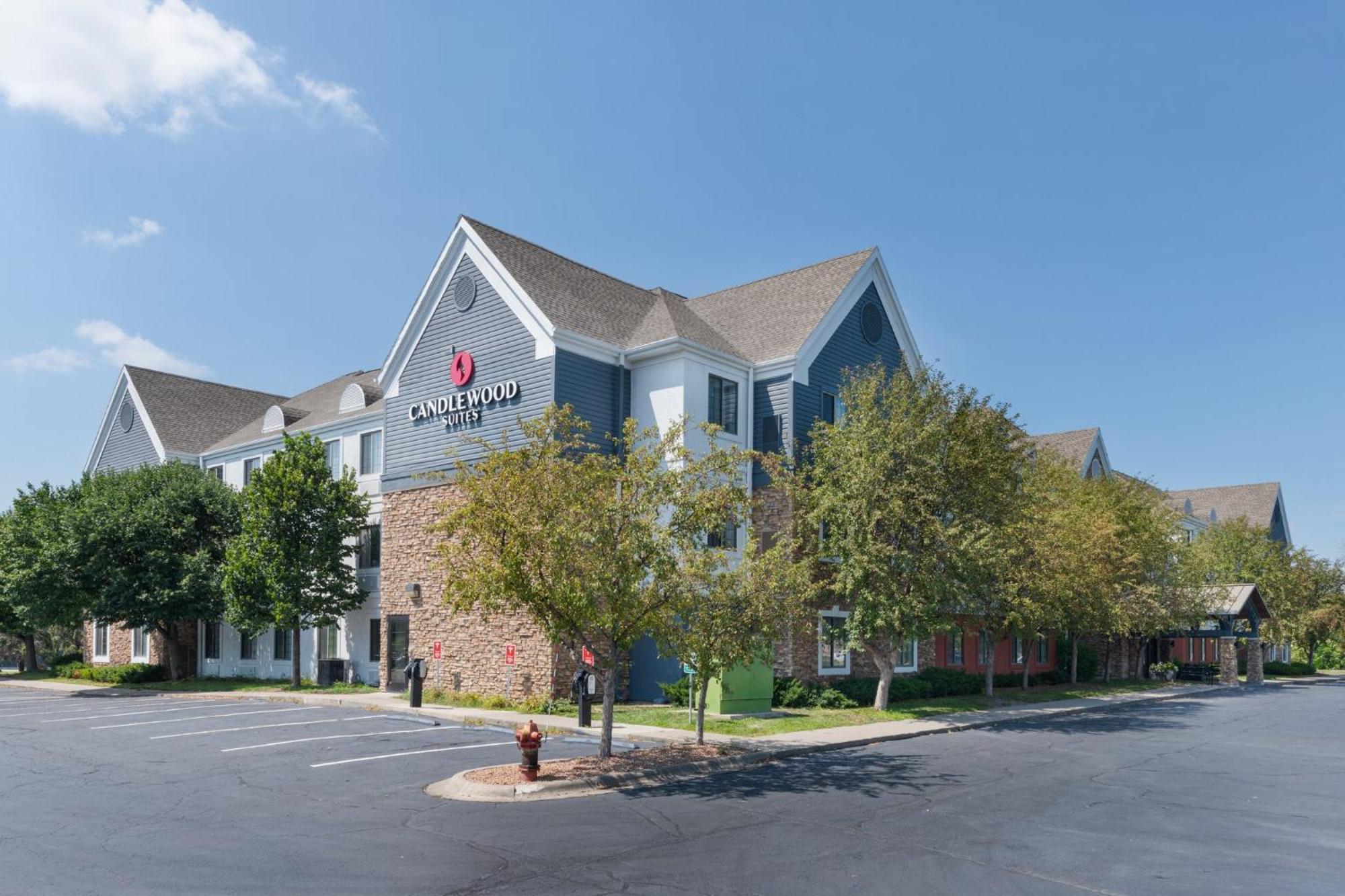 Candlewood Suites Eagan - Mall Of America Area By Ihg Екстериор снимка
