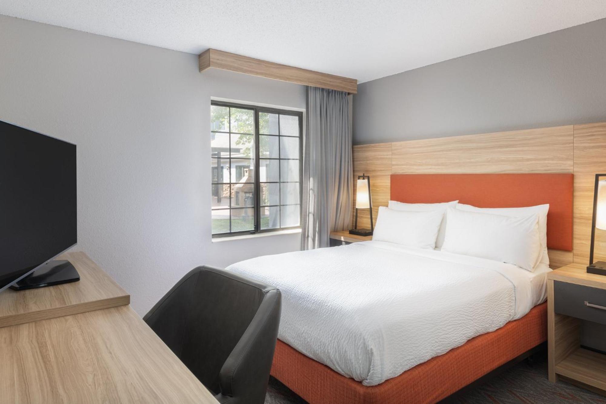 Candlewood Suites Eagan - Mall Of America Area By Ihg Екстериор снимка