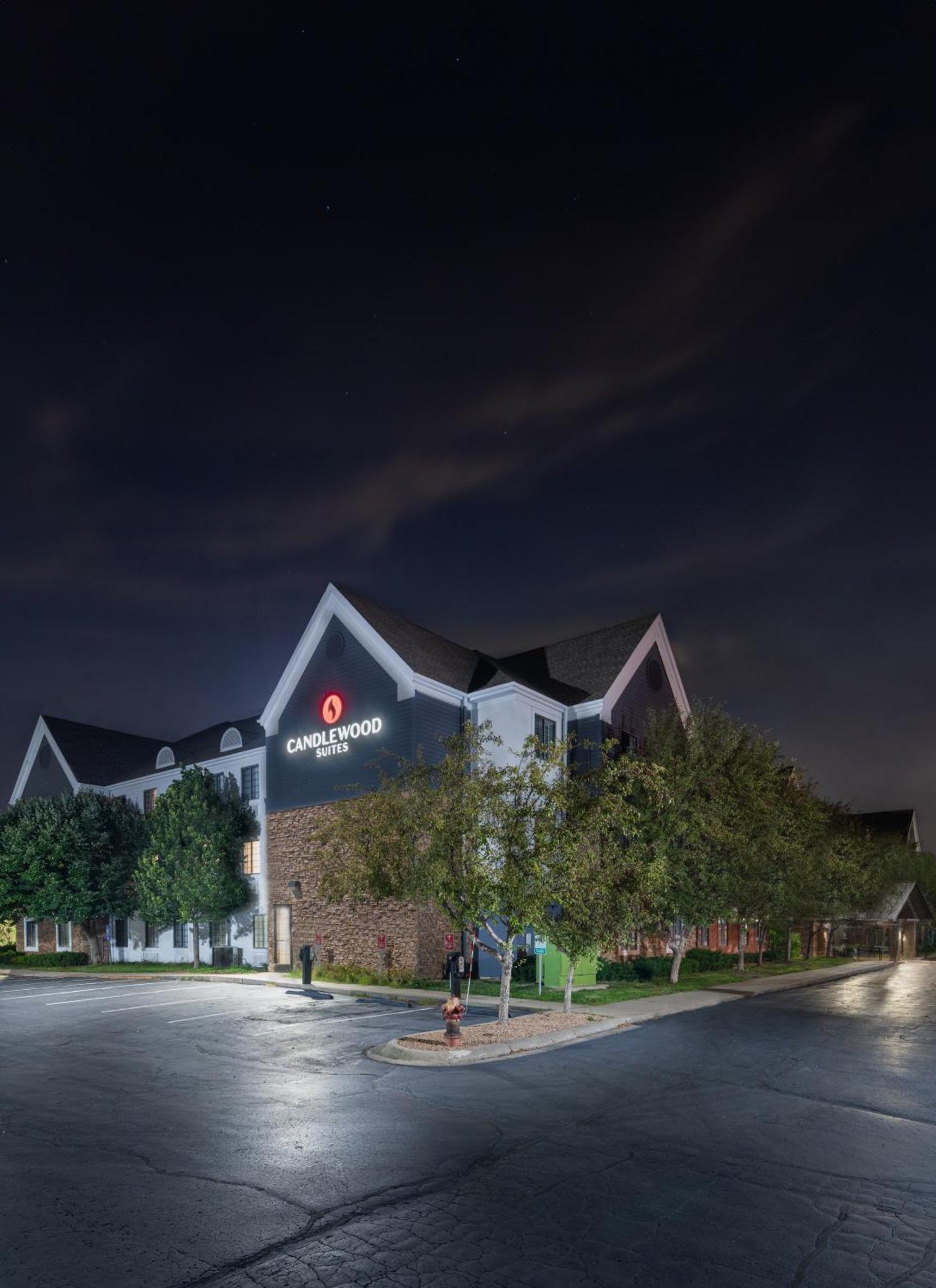 Candlewood Suites Eagan - Mall Of America Area By Ihg Екстериор снимка