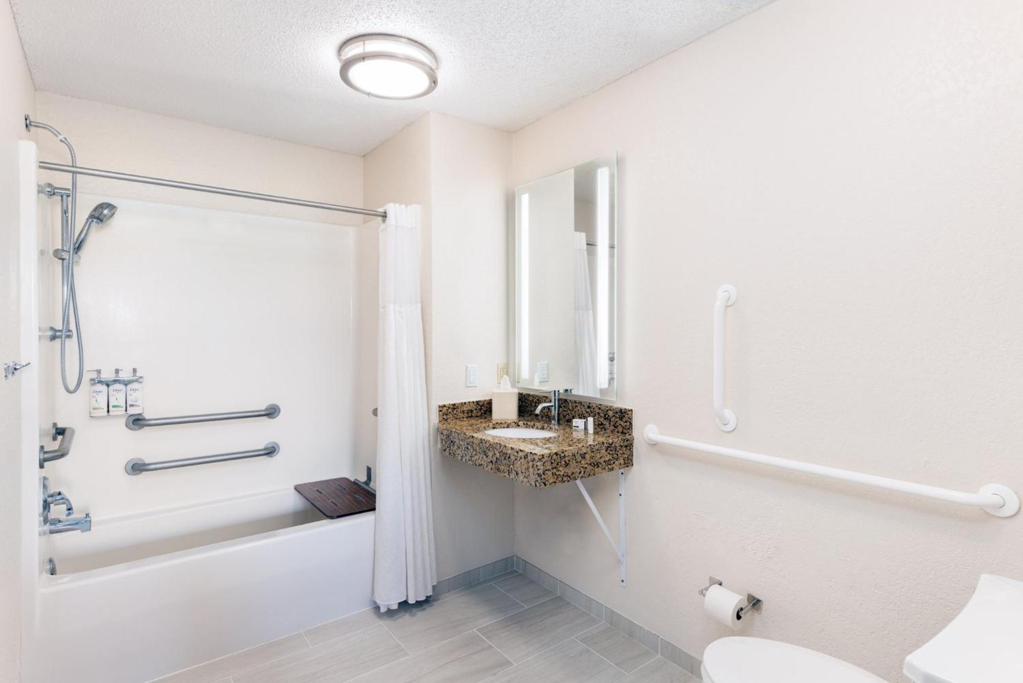 Candlewood Suites Eagan - Mall Of America Area By Ihg Екстериор снимка