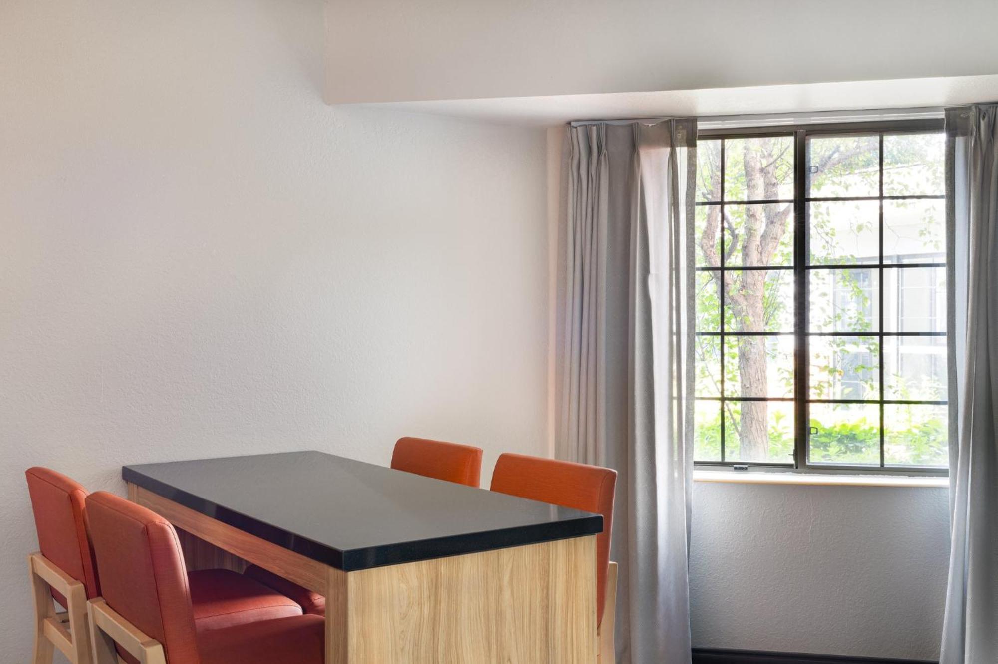 Candlewood Suites Eagan - Mall Of America Area By Ihg Екстериор снимка